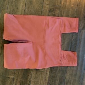 Alo Yoga Earth Airbrush Leggings